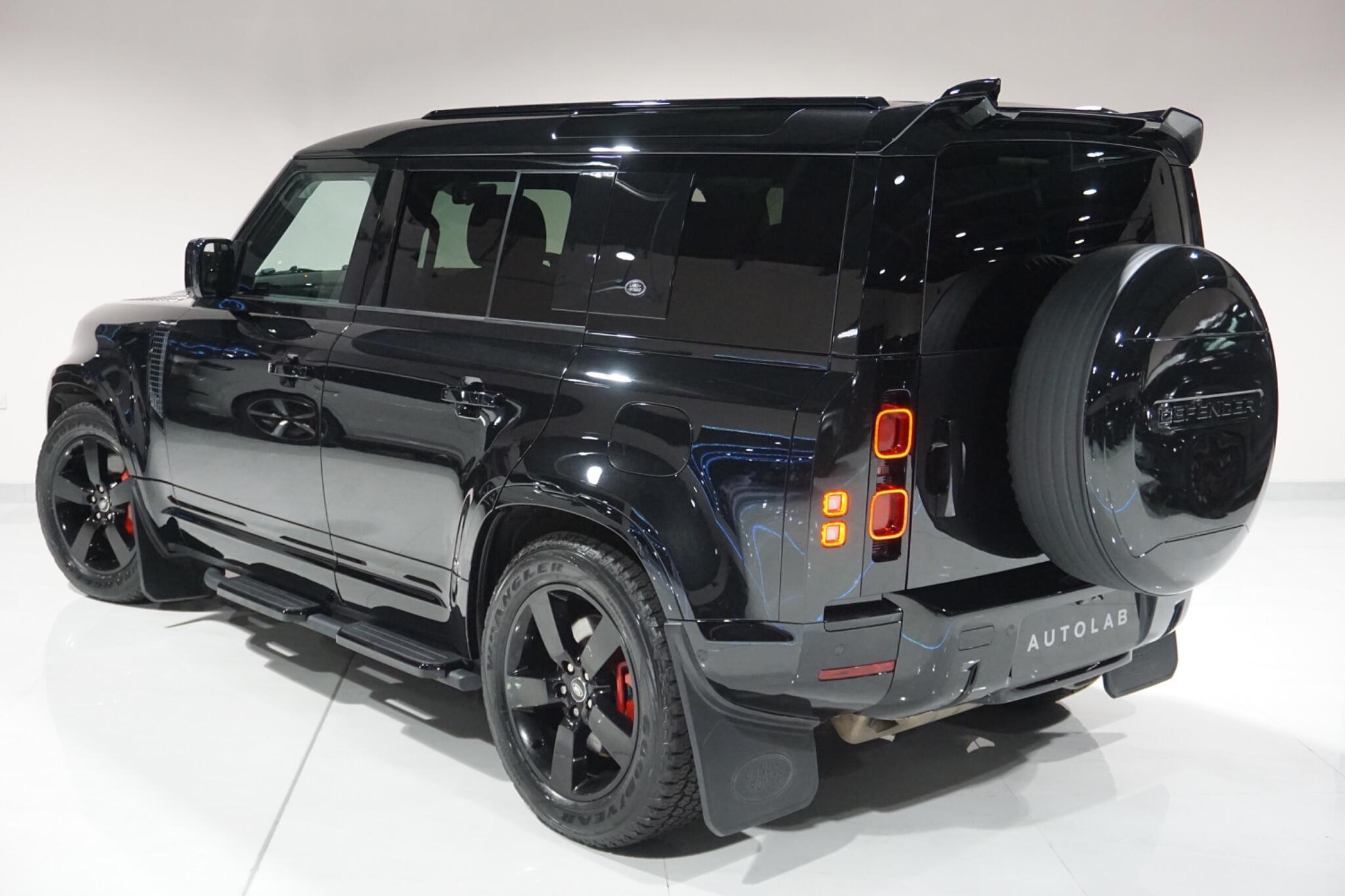 Land Rover Defender 110 2.0 P400e 15.4kWh XS Edition SUV 5dr Petrol Plug-in Hybrid Auto 4WD Euro 6 (s/s) (404 ps)